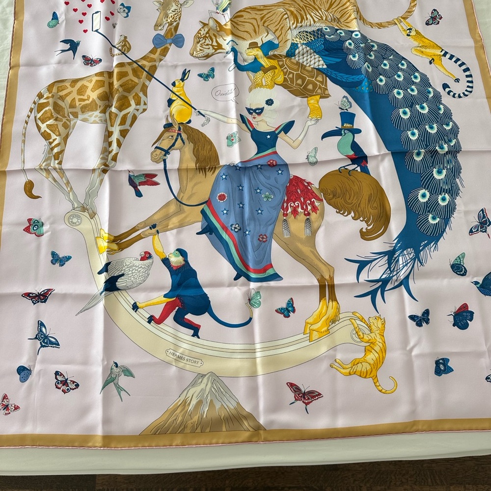 Hermes Story 90 Silk Scarf